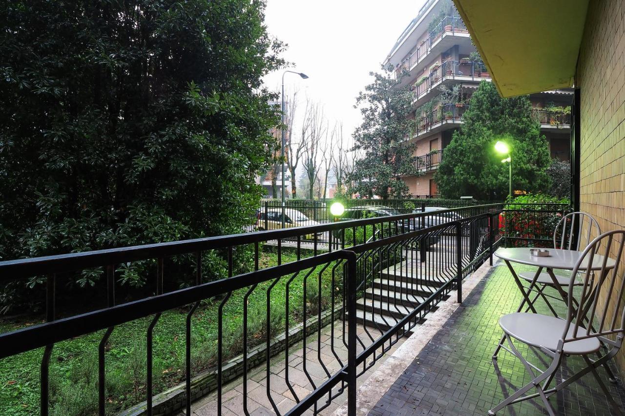 Appartamento PrimoPiano - Fargorida Milano Esterno foto